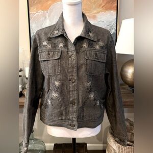 2/$40 Liz Claiborne Lizwear Embroidered Black Denim Jeans Jacket size Large L
